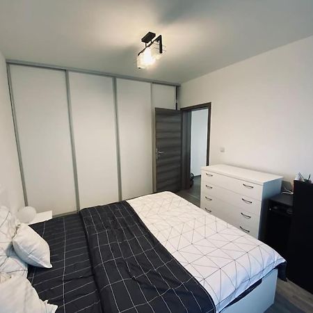 Apartament 2 Camere Modern Si Confortabil Giroc Buitenkant foto